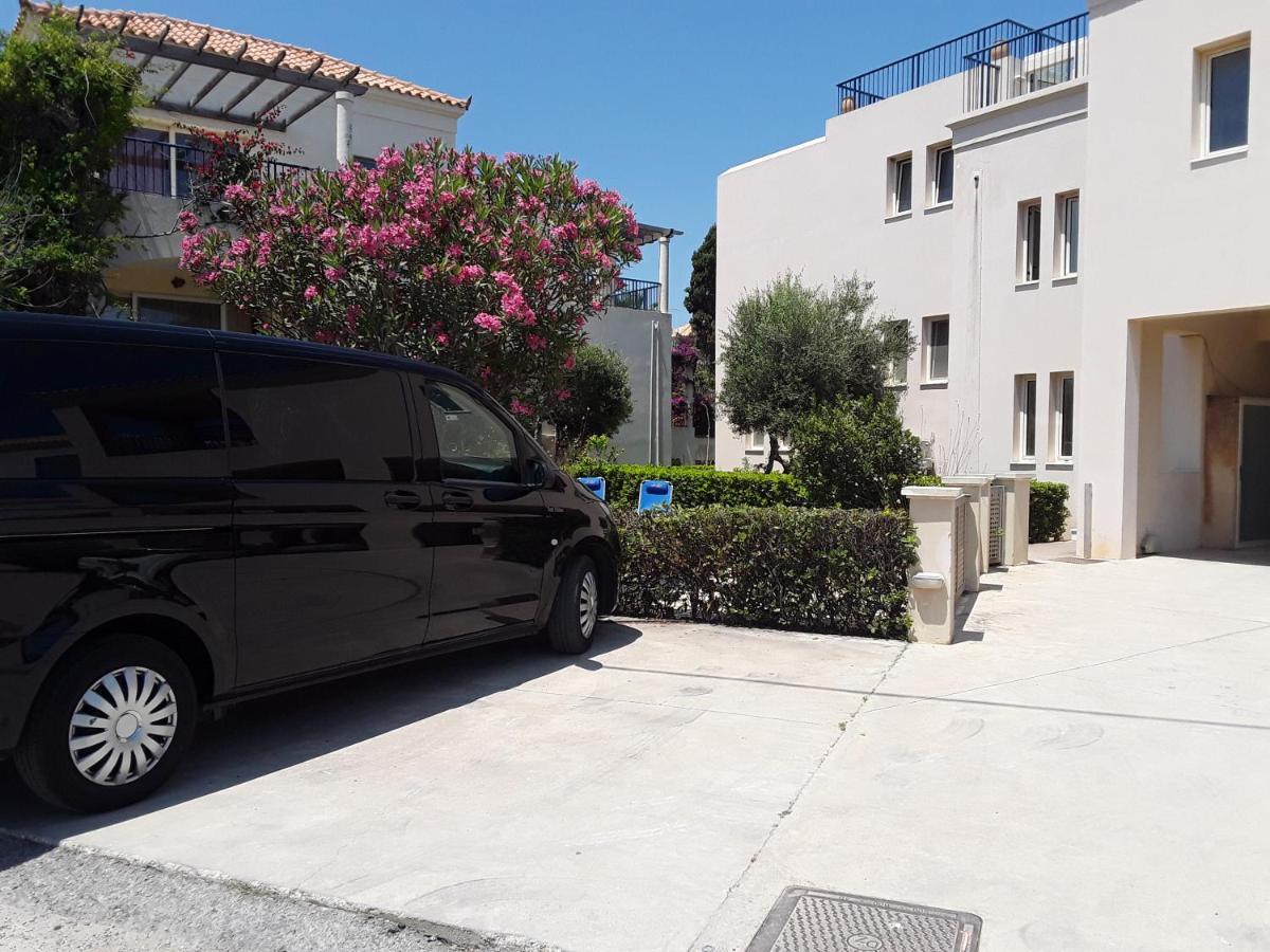 Infinity Night Villa Chania  Bagian luar foto